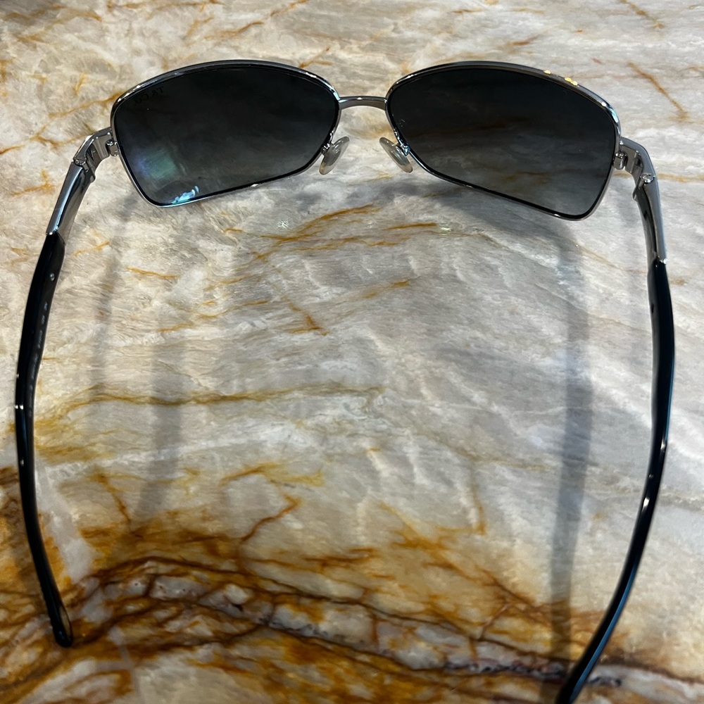 Beautiful pair of Tiffany sunglasses for woman - Picture 5 of 5